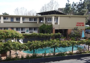 Stanford Motor Inn