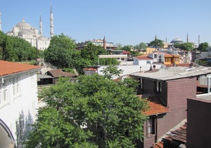 Naz Wooden House Inn