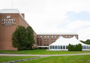 Crowne Plaza Providence-Warwick Airport, an Ihg Hotel