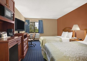 Days Inn by Wyndham Middletown