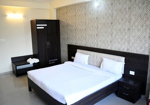 Ganga Darshanam Guest House