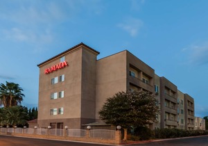 Ramada by Wyndham Bakersfield North