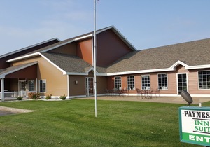 Paynesville Inn & Suites