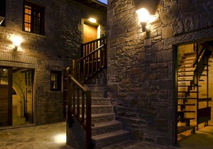 Kipi Suites