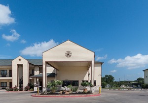 Lone Star Inn and Suites Victoria