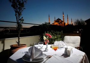 Azade Suites