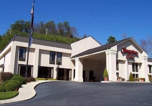 Hampton Inn Cherokee