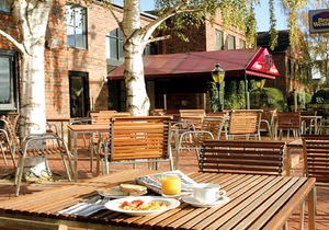 Best Western Plus Buckingham International