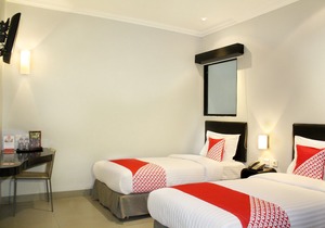 OYO 136 Manggis Inn