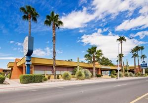 Best Western Royal Sun Inn & Suites