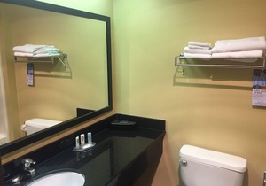 Quality Inn & Suites Lenexa Kansas City