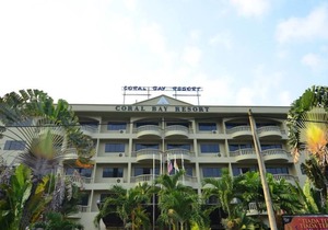 Coral Bay Resort