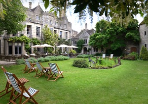 The Close Hotel