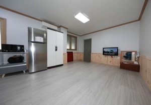 Boryeong Jungang Pension