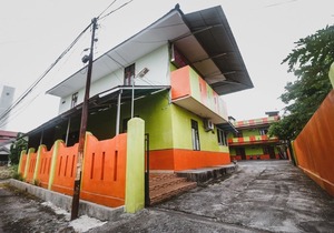 RedDoorz @ Malalayang Manado