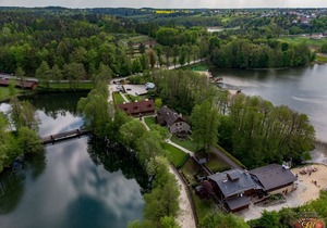 Hotel Dworek Wapionka