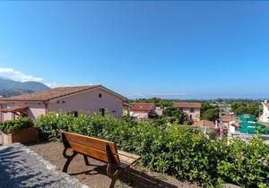 Hotel Ristorante Borgo La Tana