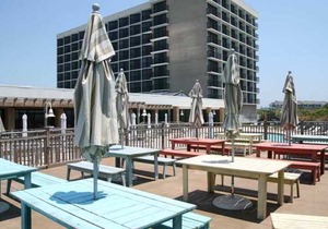 DoubleTree by Hilton Atlantic Beach Oceanfront