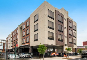 Comfort Inn & Suites Near Stadium