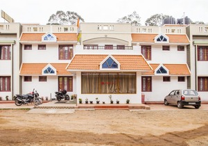 Hotel Aarem Valley Castle