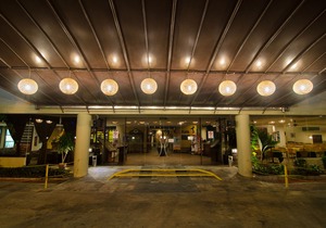 Coral Bay Resort