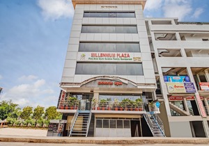 OYO 1435 Hotel Millennium Plaza