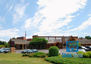Best Western Plus White Bear Country Inn