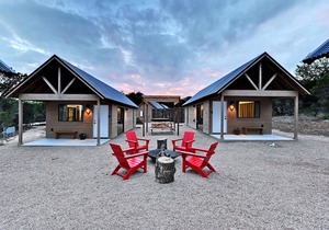 Lucky Arrow Retreat - Dripping Springs