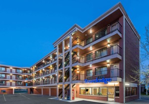 Travelodge by Wyndham Reno