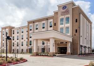 Comfort Suites Northwest Houston at Beltway 8