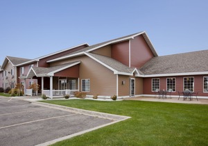 Paynesville Inn & Suites