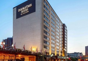 DoubleTree Suites by Hilton Minneapolis Downtown