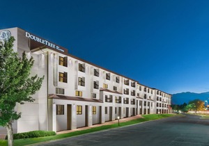 DoubleTree by Hilton Colorado Springs