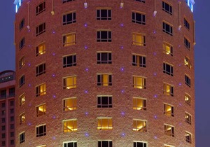 Al Safir Tower & Residence
