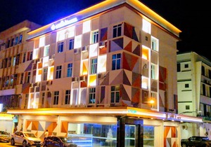 Walk In Hotel
