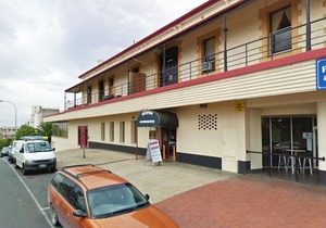 Bridgeport Hotel