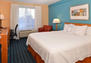 Fairfield Inn & Suites by Marriott Lexington Georgetown/College Inn