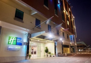 Holiday Inn Express Dubai Safa Park