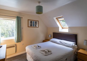 4 bedroom accommodation in Oakamoor