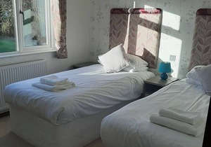 2 bedroom accommodation in Lowestoft