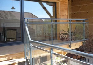 Gite Chazelles-sur-Lyon, 4 bedrooms, 10 persons