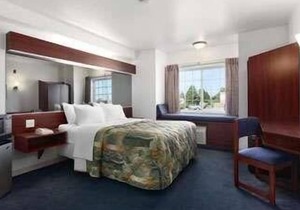 Days Inn by Wyndham Greeley
