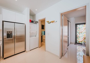 Waykiri Unit A-05 Luxurious New Apartment, Noord