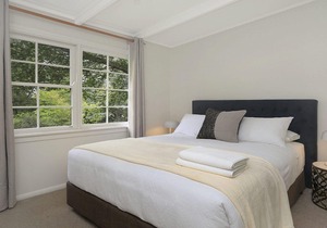 Que Sera - carefree stay near Gibraltar Resort