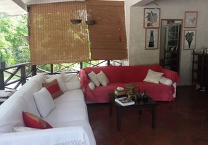 Luxurious Eco friendly, Vegetarian Suite in the Hummingbird Apartment
