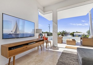 Spacious & luxurious, Sunshine Beach