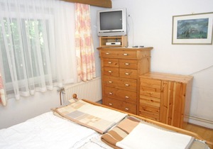Charming Apartment in Wernberg with Swimming Pool