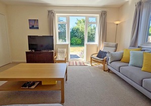 Beacon Square, Emsworth - a family house that sleeps 8 guests in 3 bedrooms