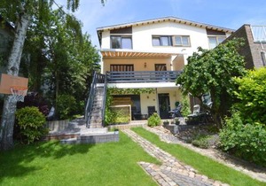 Heritage Holiday Home in Simpelveld near Forest