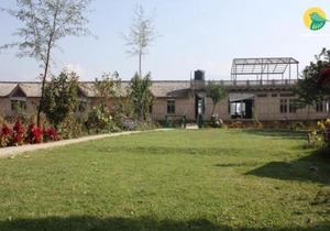 1 BR Houseboat in Nigeen Lake, Srinagar (8985), by GuestHouser